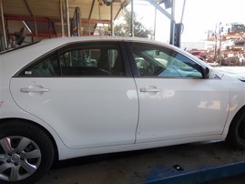 2011 Toyota Camry LE White 2.5L AT #Z22737